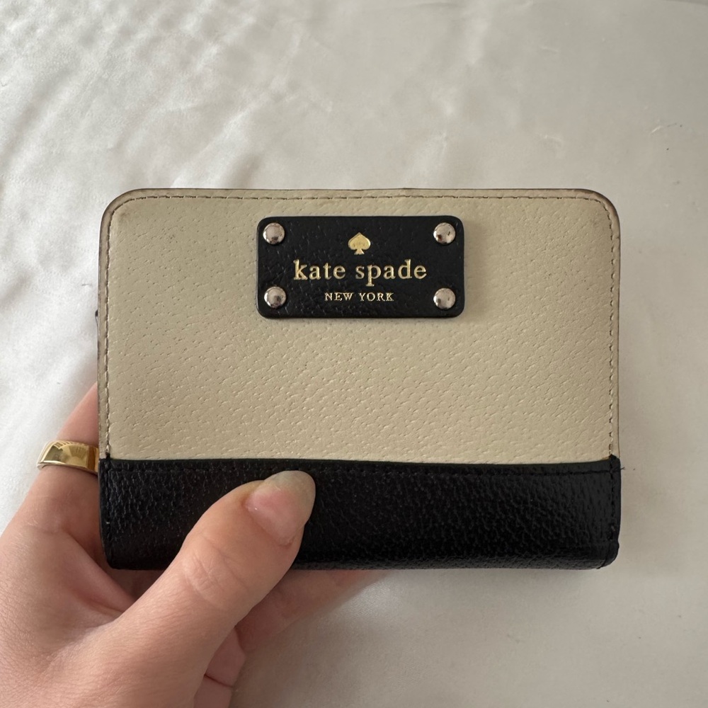 Kate Spade Black and Tan Wallet